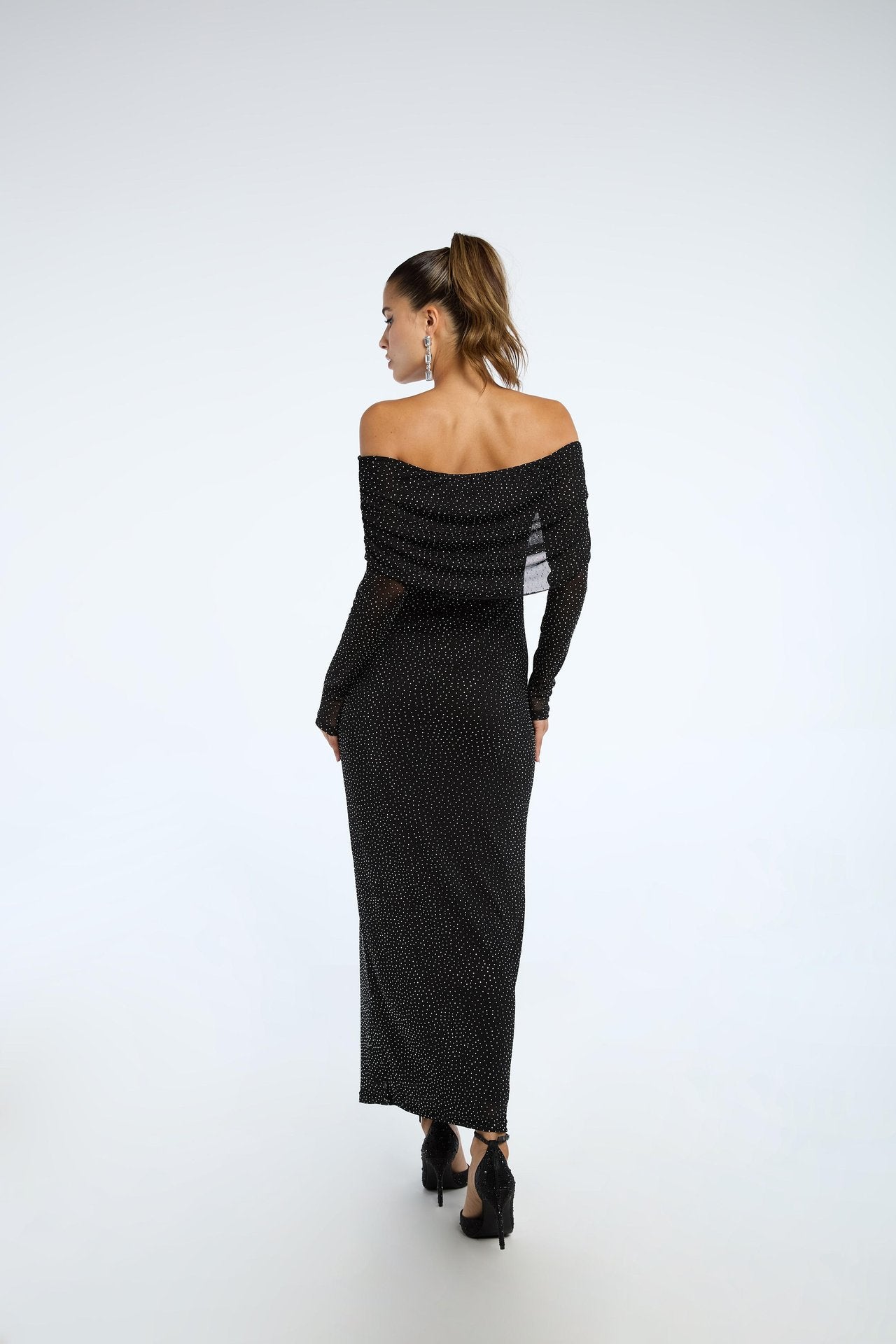 NY Cold Shoulder Maxi-Dress